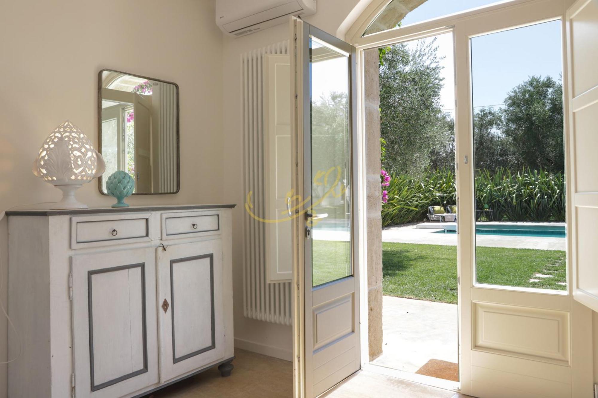 Villa Td Dimora Del Giglio With Organic Garden With Pool Ostuni Exterior foto
